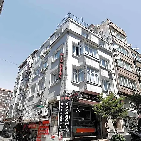 Pio Hotel 3*