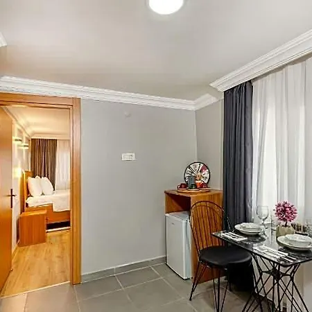 Pio Hotel 3*