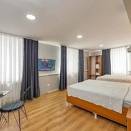 Pio Hotel