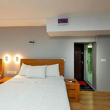 Pio Hotell 3*