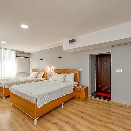 Hotel Pio 3*